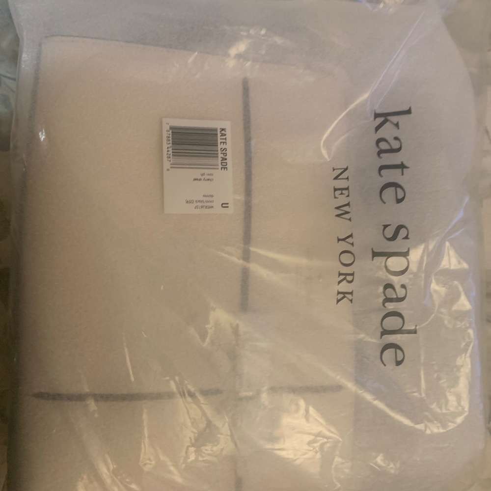 kate spade Cream Crossbody Bag with Black Trim - Picture 2 of 7